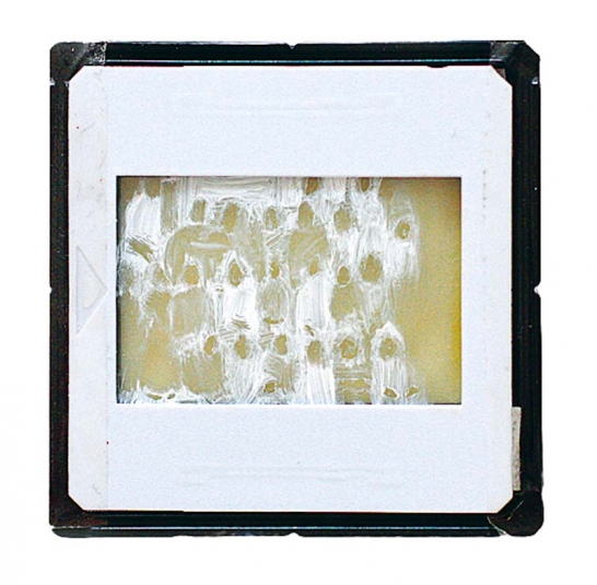 Promítané malby, 2010, olej na diapozitivu, projekce, 4 × 3 cm